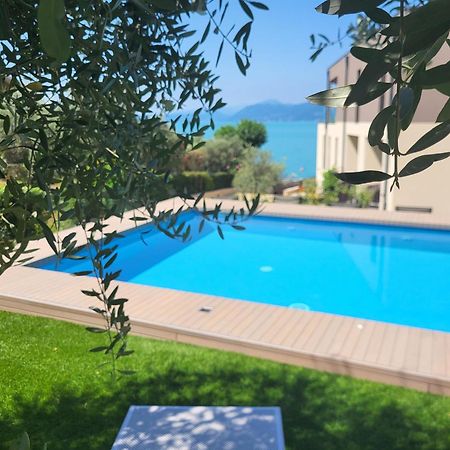 Attilio High Living Suites - Adults Only Торри-дель-Бенако Экстерьер фото
