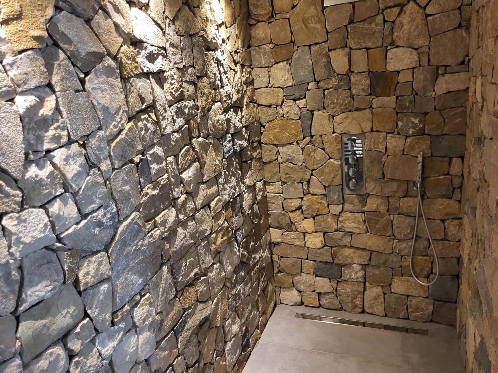 Attilio High Living Suites - Adults Only Торри-дель-Бенако Номер фото
